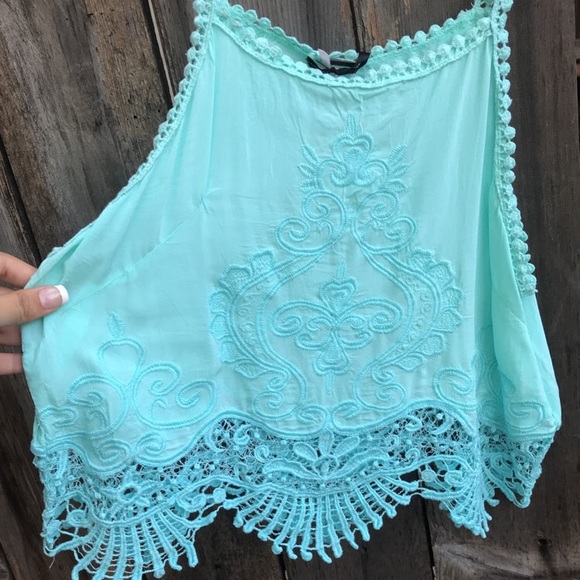 Mint Blue crop top - Picture 3 of 5